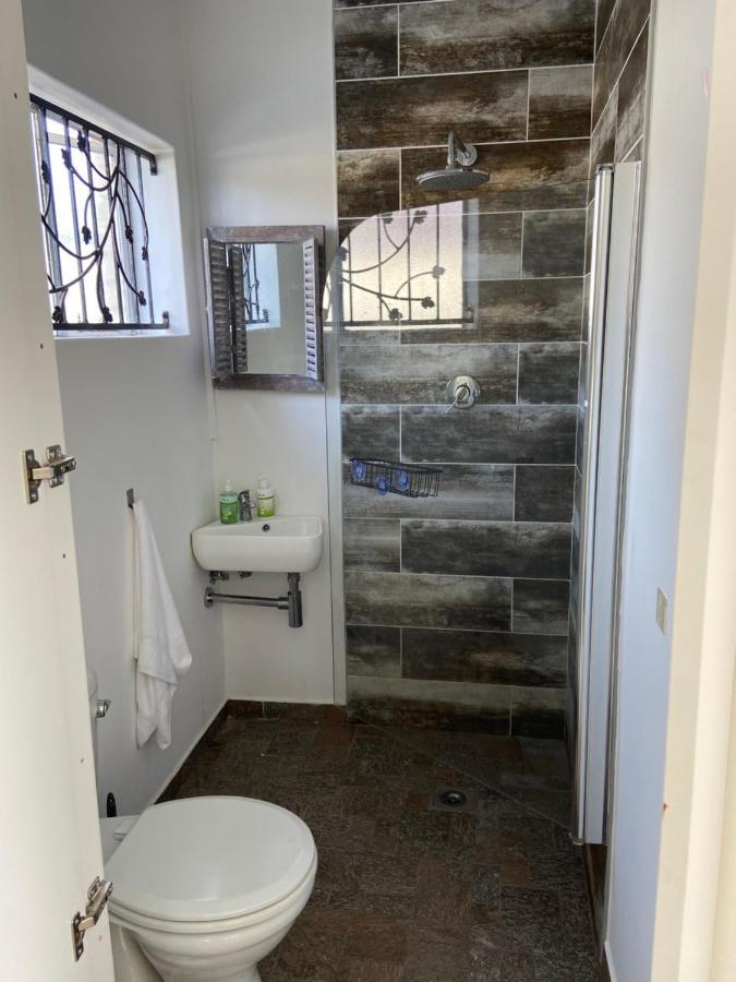 4 On Belmont Avenue Appartement Somerset West Buitenkant foto